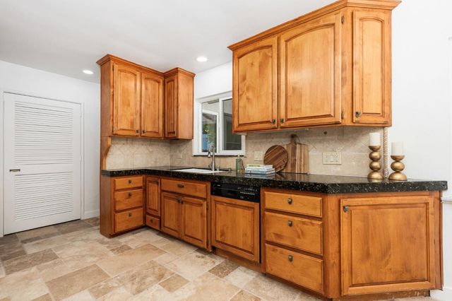 4750 N Palm Ave, Fresno, CA 93704