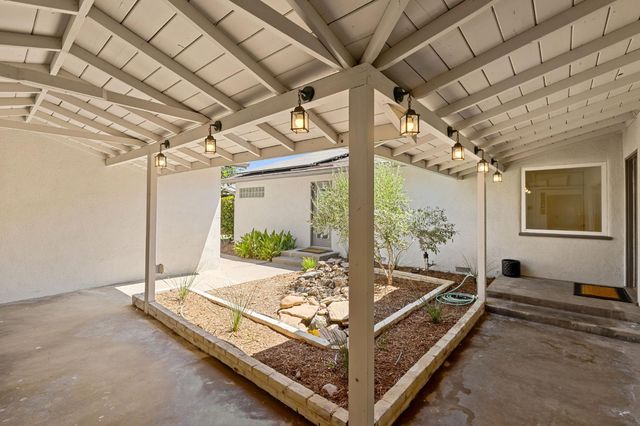 4750 N Palm Ave, Fresno, CA 93704
