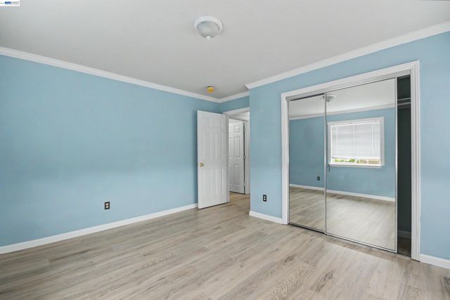 1536 Garvin Ave, Richmond, CA 94801