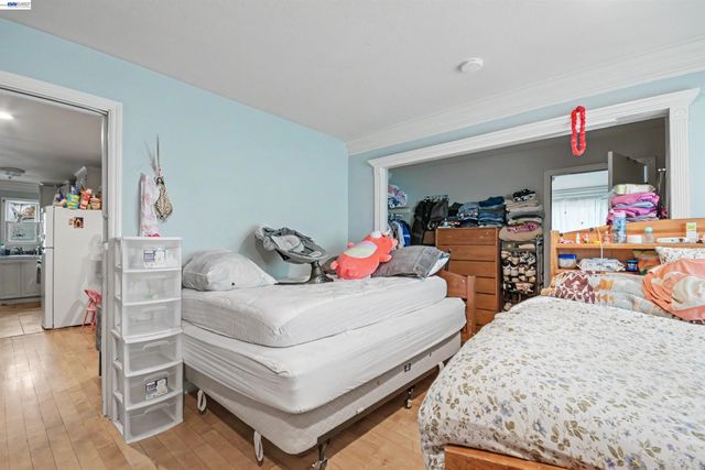 1536 Garvin Ave, Richmond, CA 94801