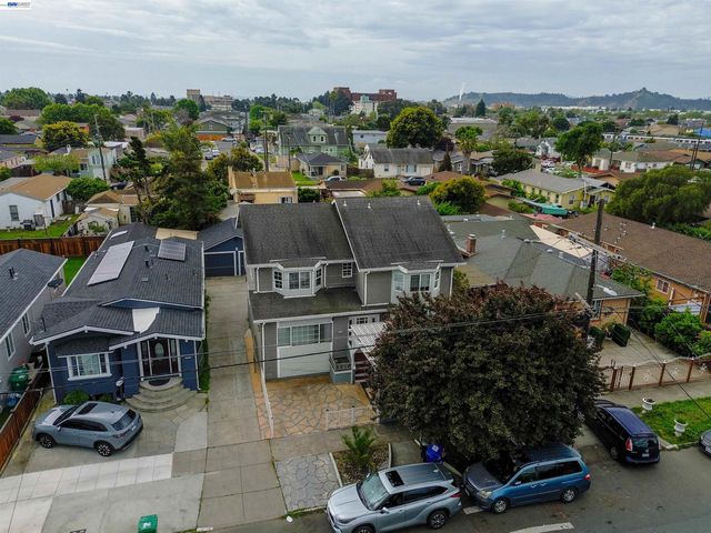 1536 Garvin Ave, Richmond, CA 94801