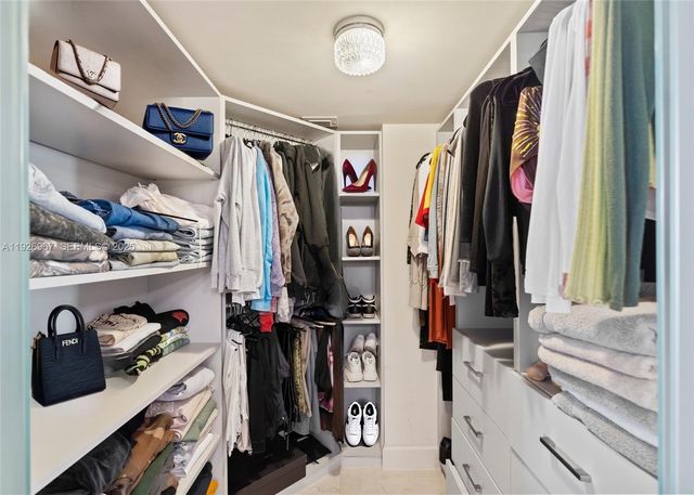 3530 Mystic Pointe Dr 1714, Aventura, FL 33180