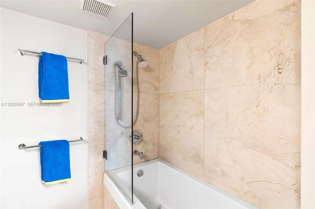 3530 Mystic Pointe Dr 1714, Aventura, FL 33180