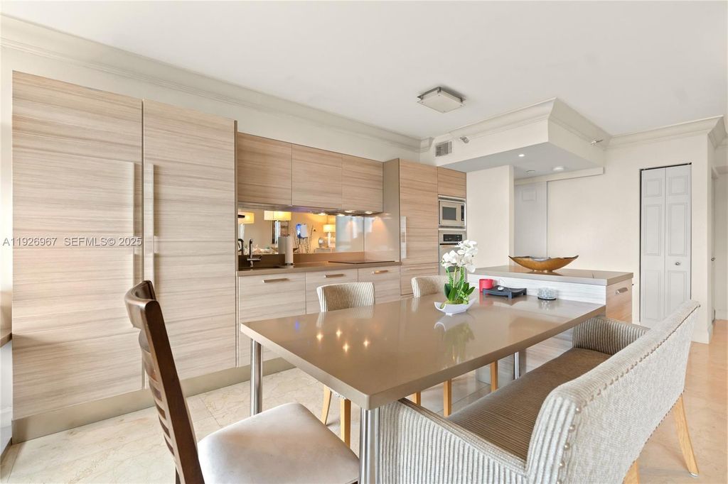 3530 Mystic Pointe Dr 1714, Aventura, FL 33180