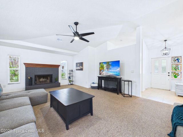 638 Carnival Terrace, Sebastian, FL 32958