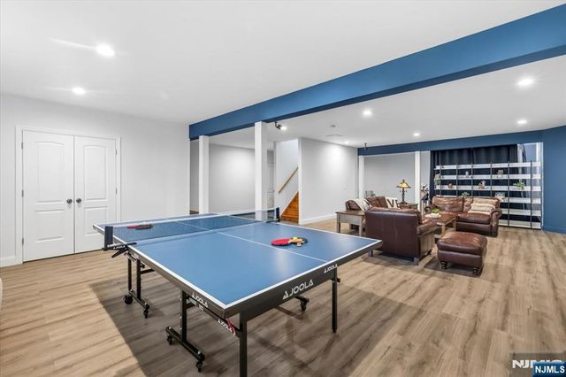 20 Bearbrook Drive, Woodcliff Lake, NJ 07677