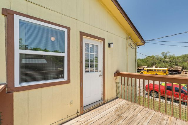 302 Algerita DR D, Georgetown, TX 78628