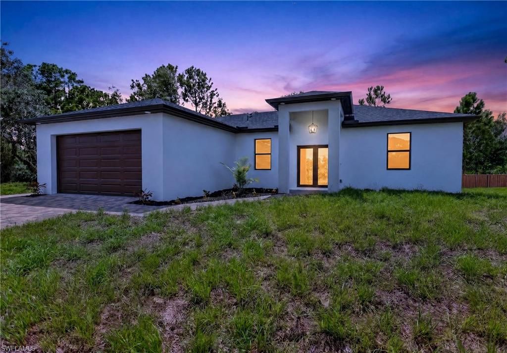 2000 W 14th ST, LEHIGH ACRES, FL 33972 — exterior