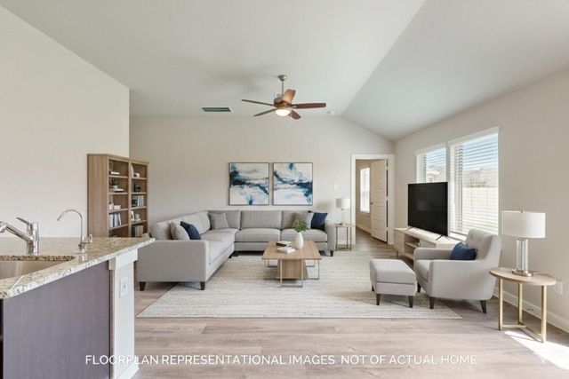 1025 Garnet Star Drive, La Marque, TX 77568