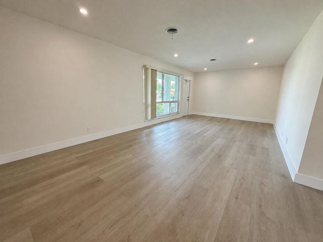 2020 NE 56th Court 2, Fort Lauderdale, FL 33308