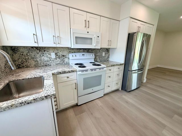 2020 NE 56th Court 2, Fort Lauderdale, FL 33308