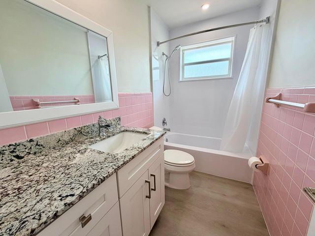 2020 NE 56th Court 2, Fort Lauderdale, FL 33308