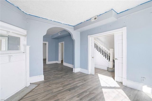 1121 Hampton AVE, Newport News, VA 23607