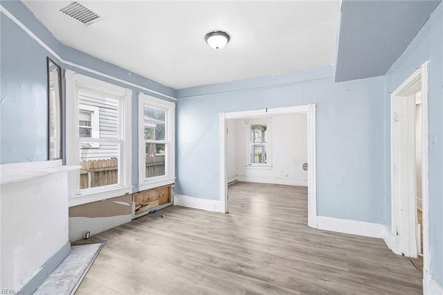 1121 Hampton AVE, Newport News, VA 23607