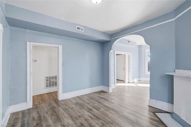 1121 Hampton AVE, Newport News, VA 23607