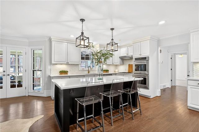 720 Amster Green Drive, Atlanta, GA 30350