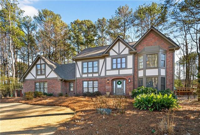 720 Amster Green Drive, Atlanta, GA 30350