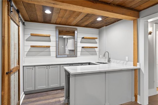 720 Amster Green Drive, Atlanta, GA 30350