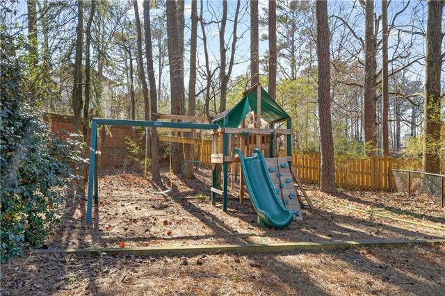 720 Amster Green Drive, Atlanta, GA 30350