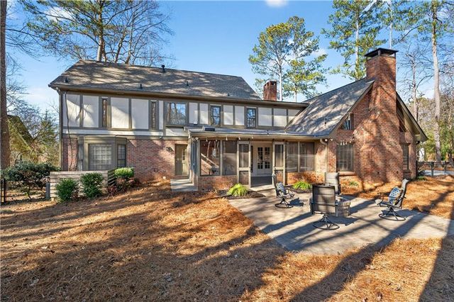 720 Amster Green Drive, Atlanta, GA 30350