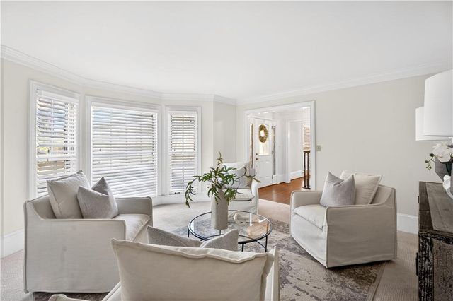 720 Amster Green Drive, Atlanta, GA 30350