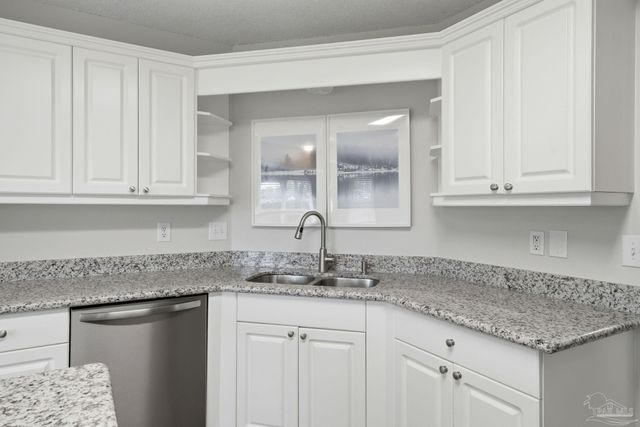 519 Batten Blvd, Pensacola, FL 32507