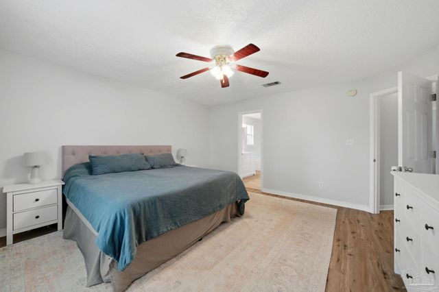 519 Batten Blvd, Pensacola, FL 32507