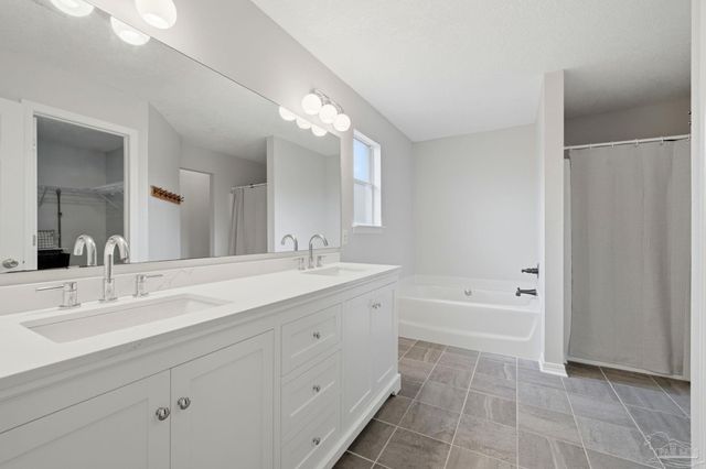 519 Batten Blvd, Pensacola, FL 32507