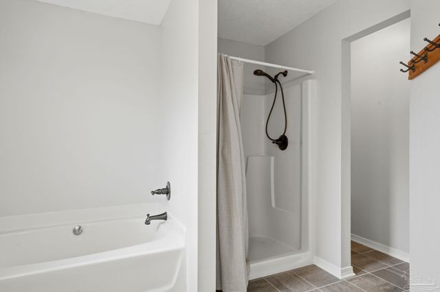 519 Batten Blvd, Pensacola, FL 32507