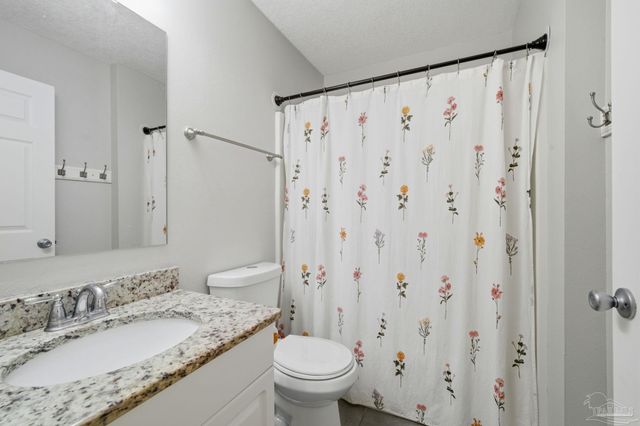 519 Batten Blvd, Pensacola, FL 32507