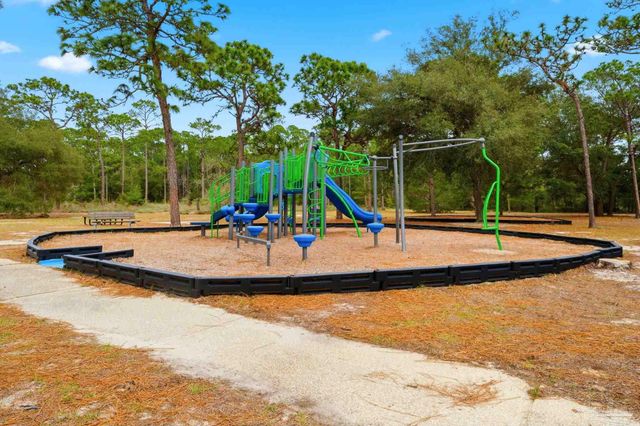 519 Batten Blvd, Pensacola, FL 32507