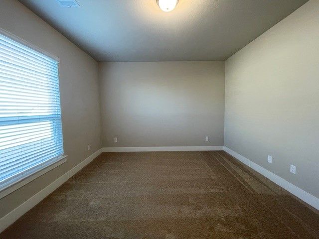 1817 Hidden Creek Drive, Midlothian, TX 76065