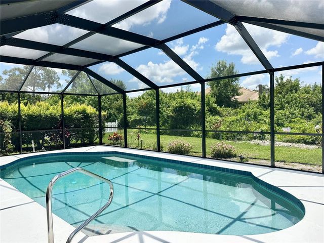 5024 SOUTHERN PINE CIRCLE, Venice, FL 34293
