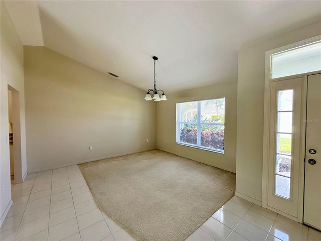 5024 SOUTHERN PINE CIRCLE, Venice, FL 34293