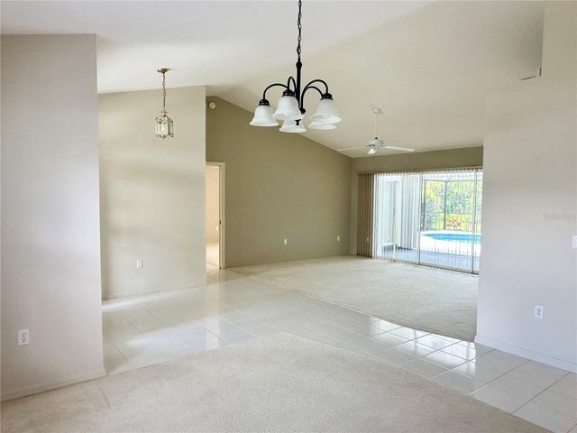 5024 SOUTHERN PINE CIRCLE, Venice, FL 34293