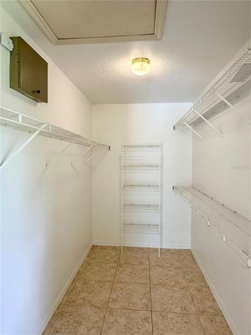 5024 SOUTHERN PINE CIRCLE, Venice, FL 34293