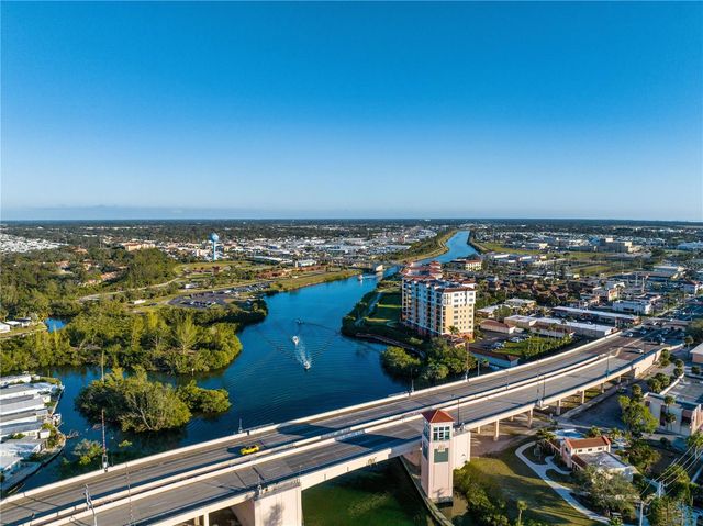 5024 SOUTHERN PINE CIRCLE, Venice, FL 34293
