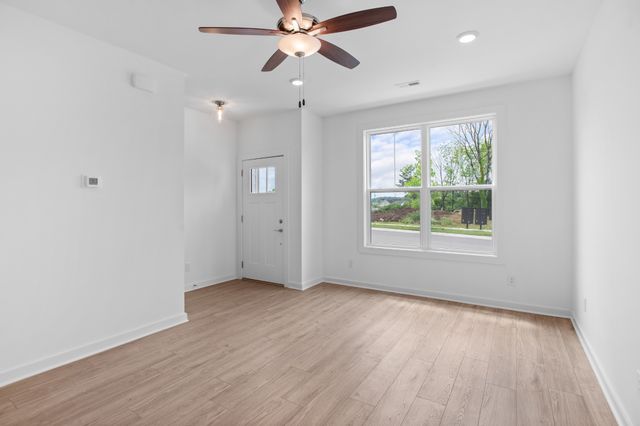 1170 S Dickerson Rd Unit 20, Goodlettsville, TN 37072