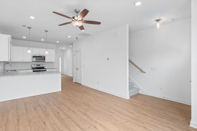 1170 S Dickerson Rd Unit 20, Goodlettsville, TN 37072