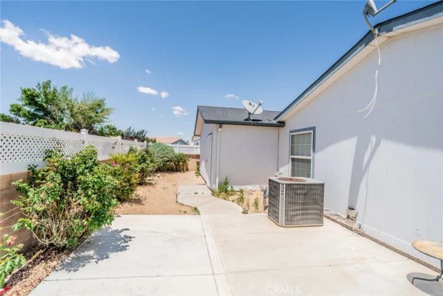 22241 Nisqually East 49, Apple Valley, CA 92308