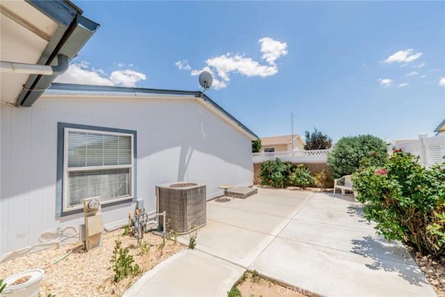 22241 Nisqually East 49, Apple Valley, CA 92308