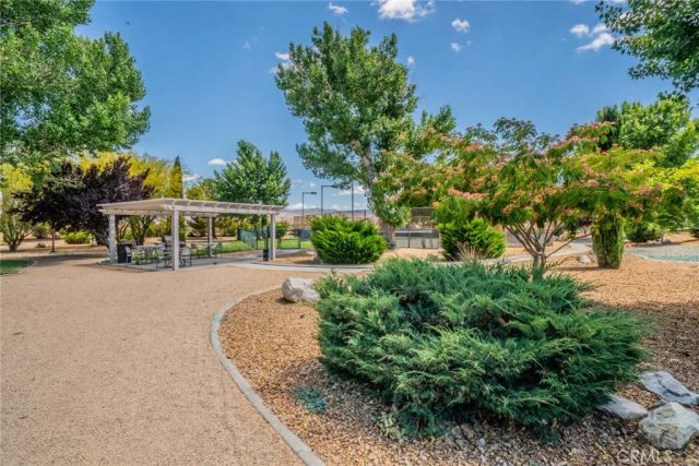 22241 Nisqually East 49, Apple Valley, CA 92308