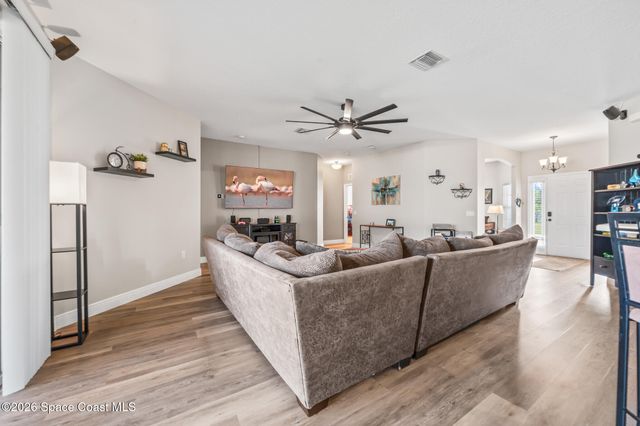146 Deauville Avenue NE, Palm Bay, FL 32907