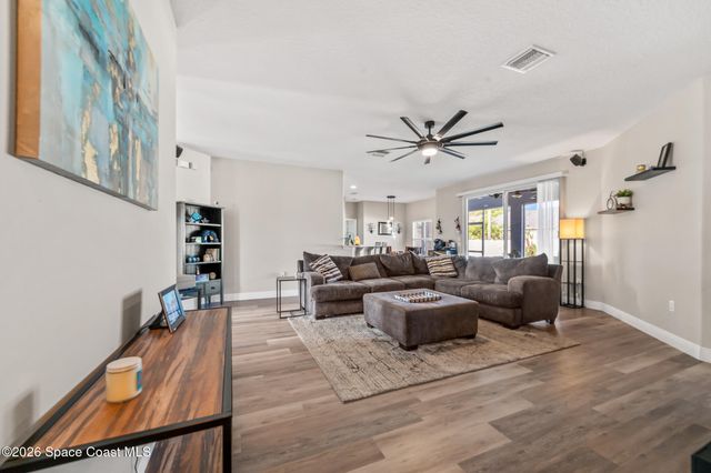 146 Deauville Avenue NE, Palm Bay, FL 32907