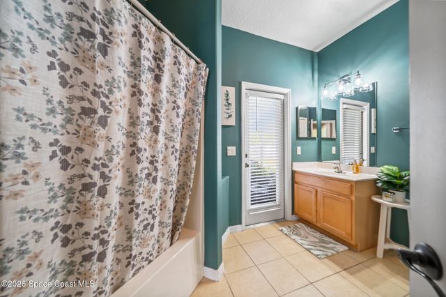146 Deauville Avenue NE, Palm Bay, FL 32907