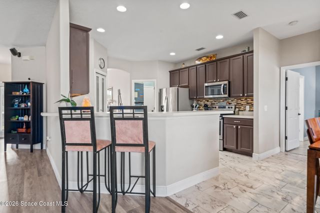 146 Deauville Avenue NE, Palm Bay, FL 32907