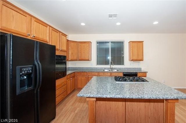 11768 Del Sur Avenue, Las Vegas, NV 89138