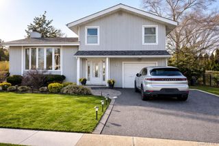 287 Birchwood Park Drive, Jericho, NY 11753