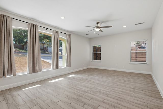 2617 Ripple Road, Dallas, TX 75241