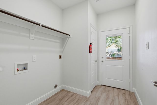 2617 Ripple Road, Dallas, TX 75241
